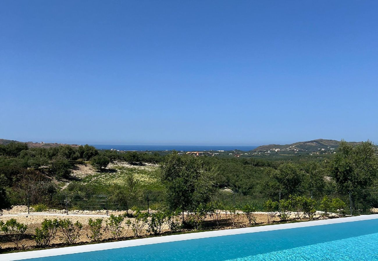 Villa in Aggeliana - Skyline Villa II, By Hellocrete