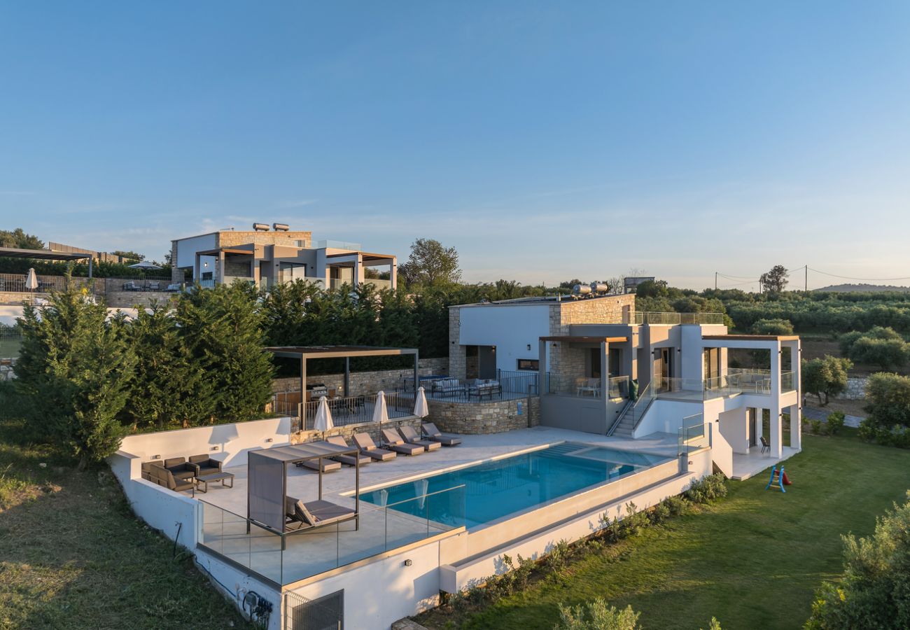 Villa in Aggeliana - Skyline Villa II, By Hellocrete
