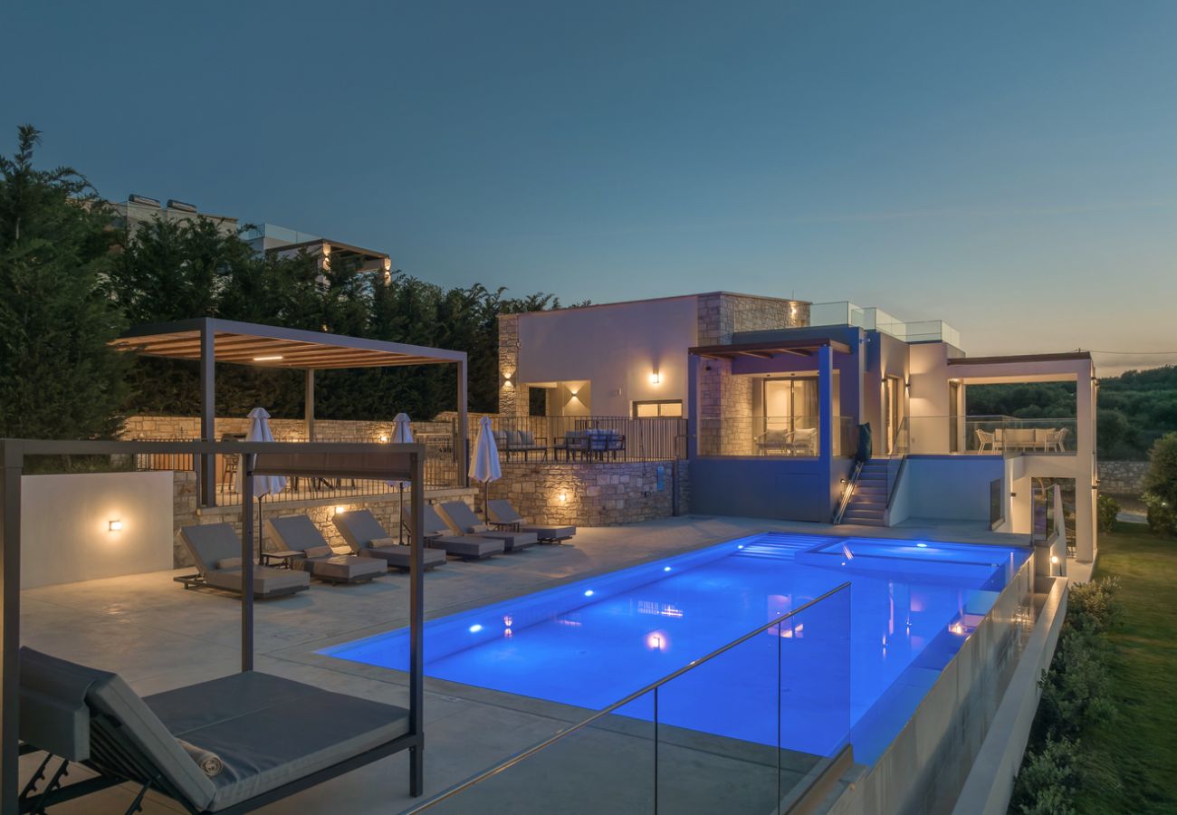 Villa in Aggeliana - Skyline Villa II, By Hellocrete