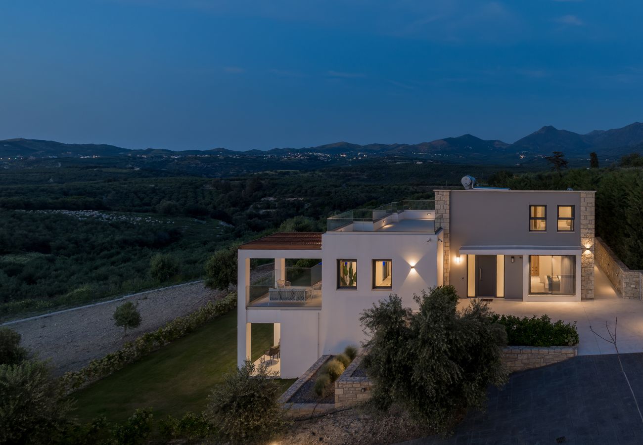 Villa in Aggeliana - Skyline Villa II, By Hellocrete