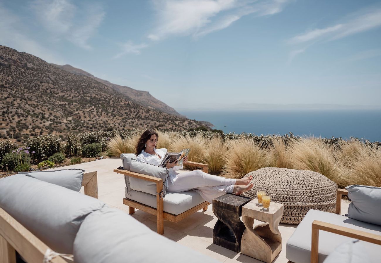 Villa in Saktouria - ArtOikia Villas - Ilios & Ammos, By Hellocrete