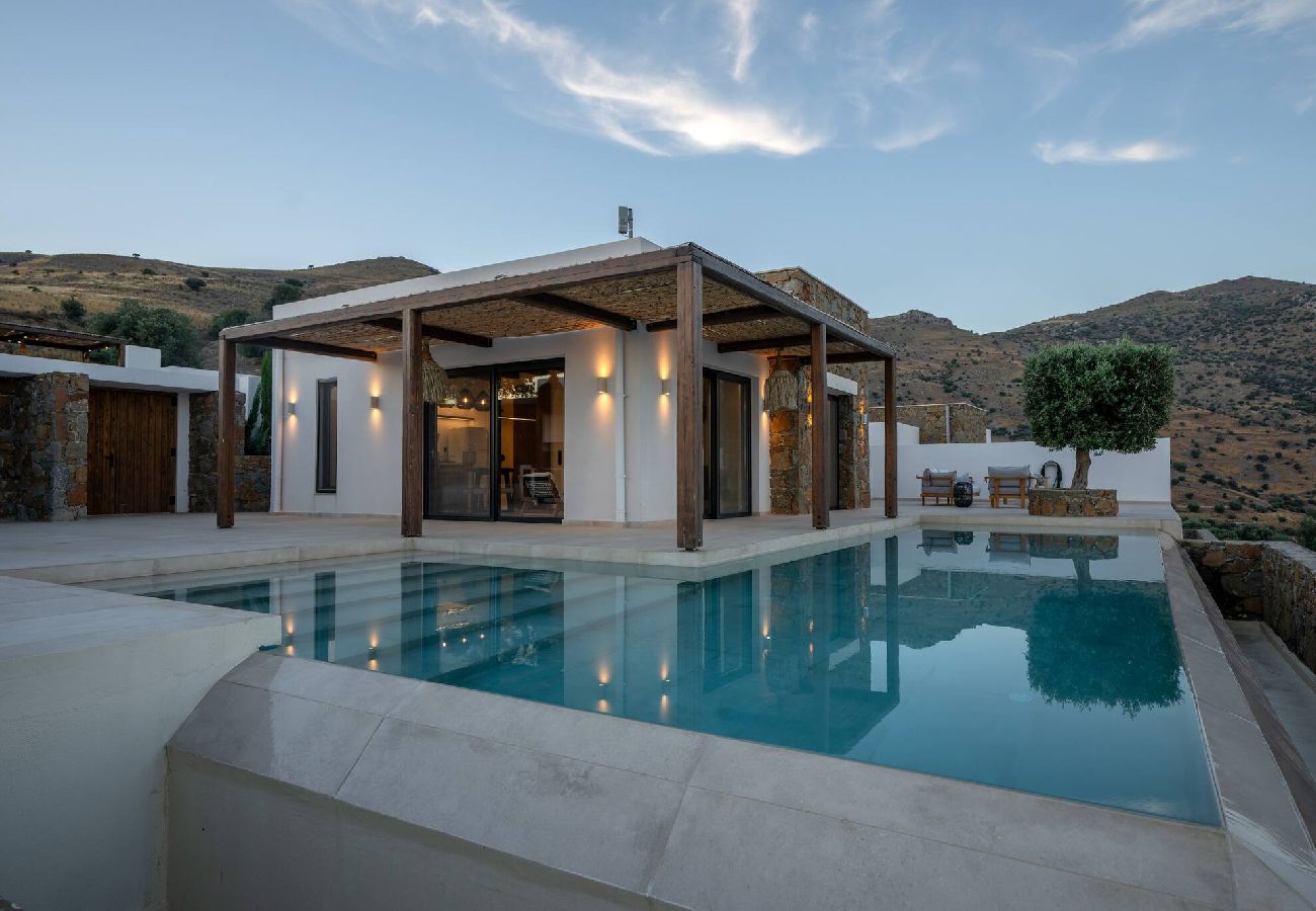 Villa in Saktouria - ArtOikia Villas - Ilios & Ammos, By Hellocrete
