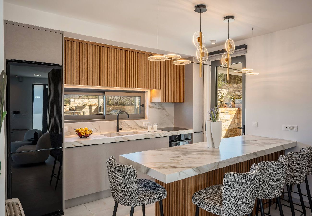 Villa in Aggeliana - Skyline Villa I, By Hellocrete