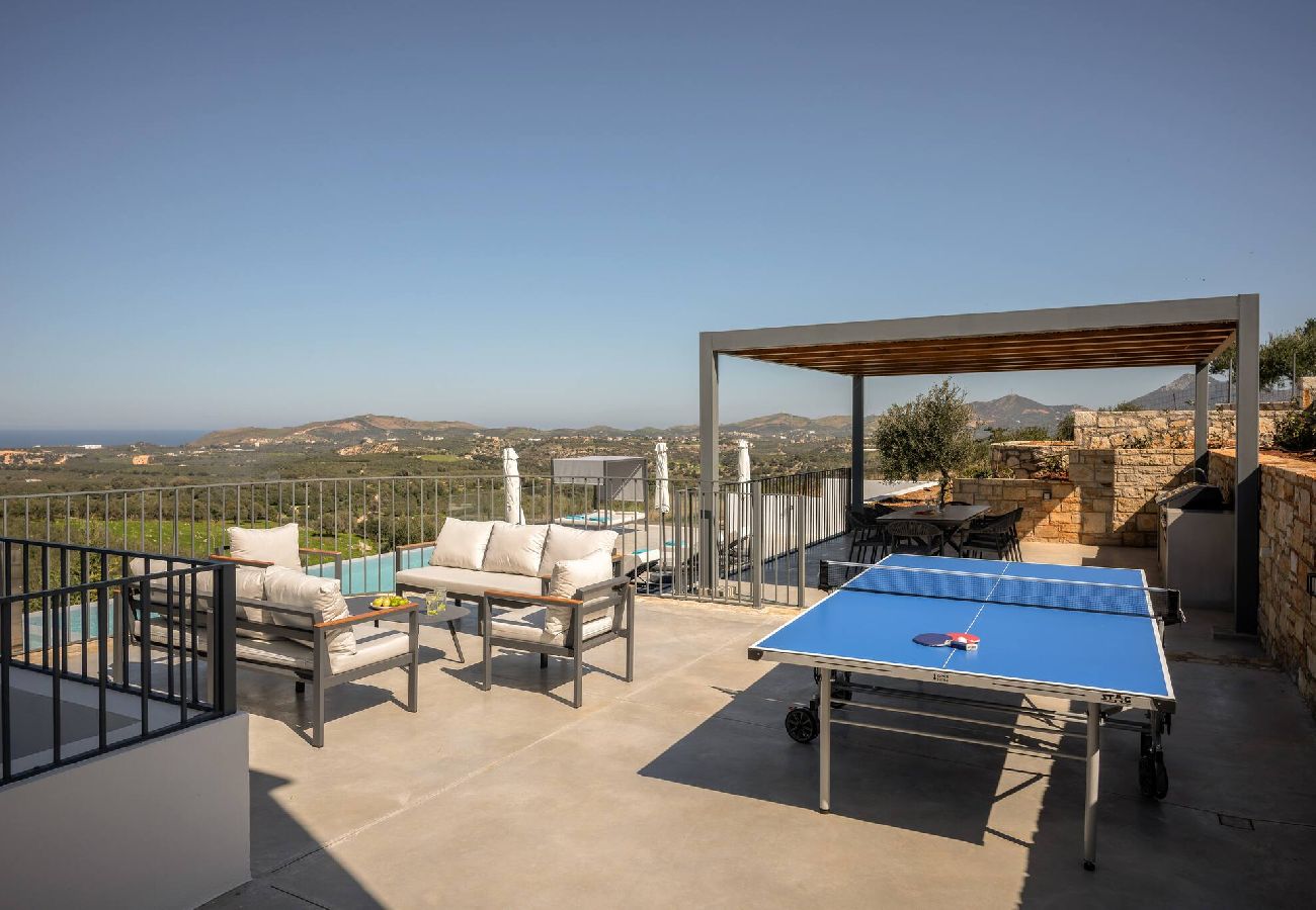 Villa in Aggeliana - Skyline Villa I, By Hellocrete