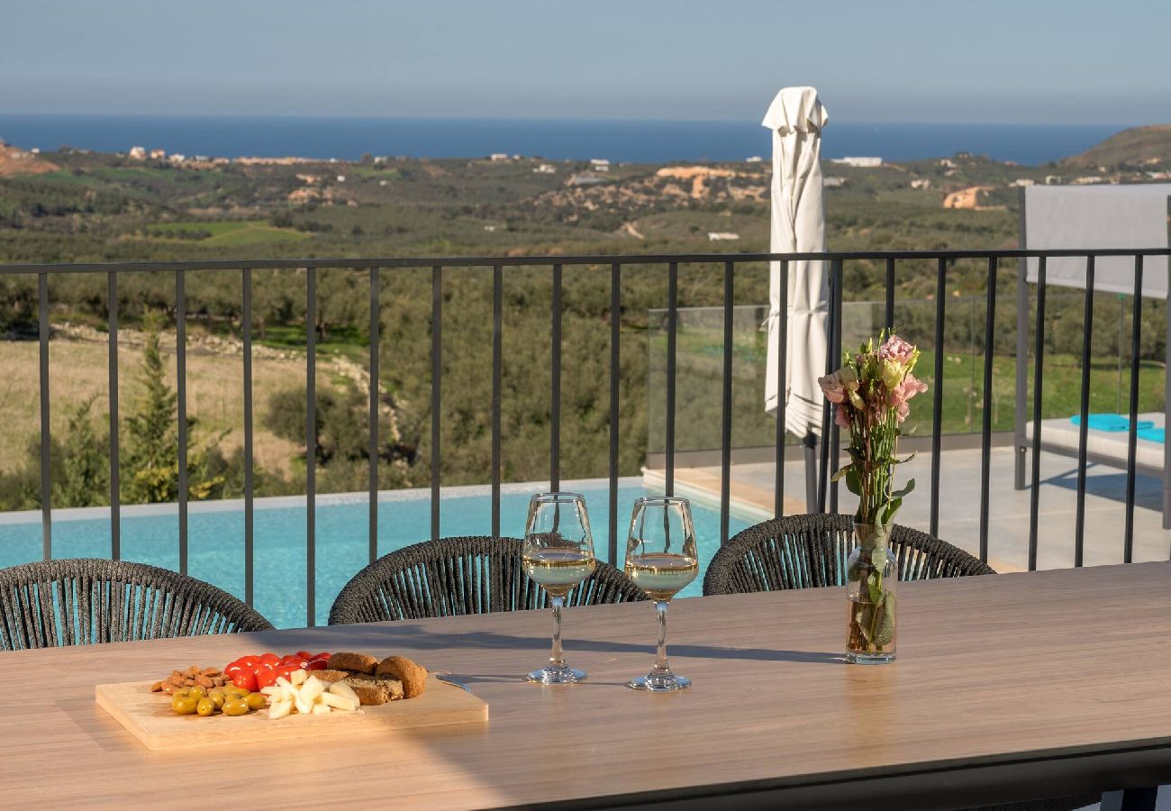 Villa in Aggeliana - Skyline Villa I, By Hellocrete