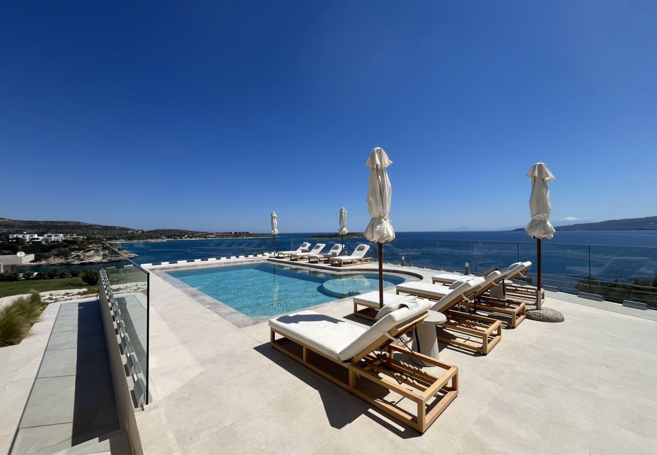 Villa in Loutraki - SeaWave Villa I with Heated Pool & Jacuzzi, By Hellocrete