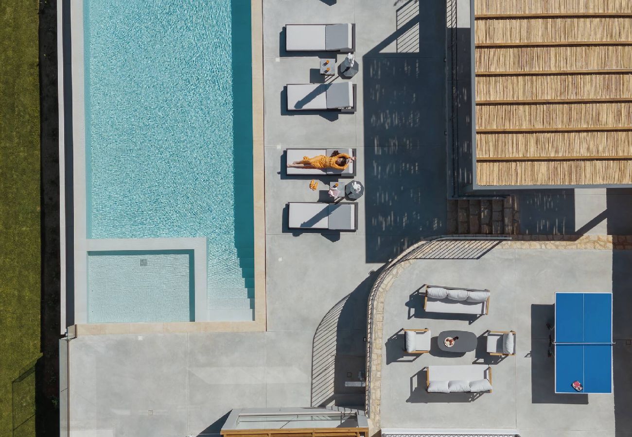 Villa in Aggeliana - Skyline Villas, By Hellocrete