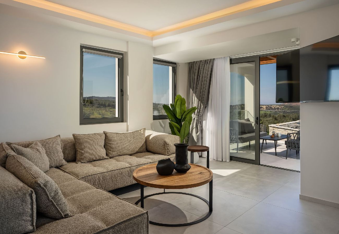 Villa in Aggeliana - Skyline Villas, By Hellocrete