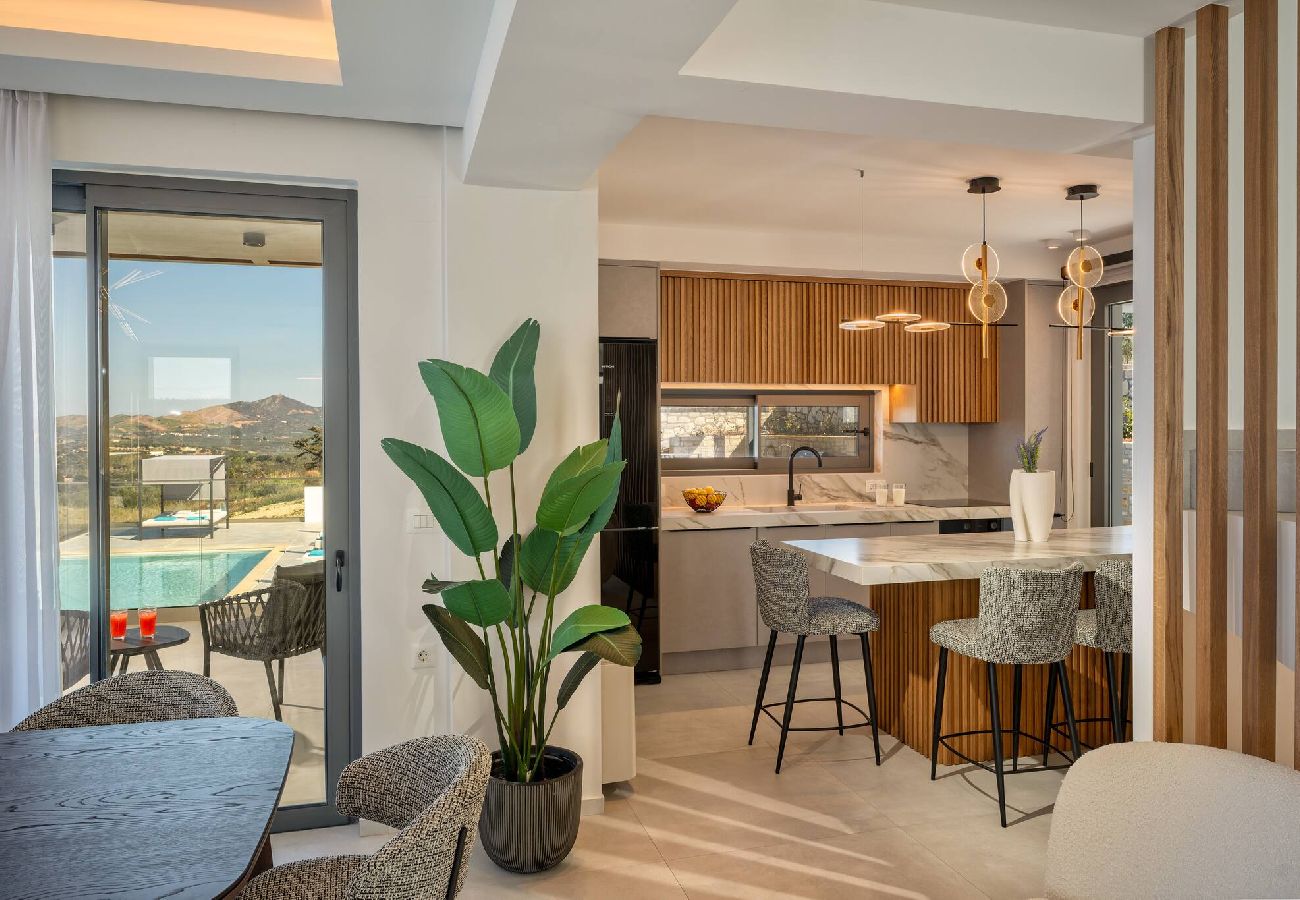 Villa in Aggeliana - Skyline Villas, By Hellocrete