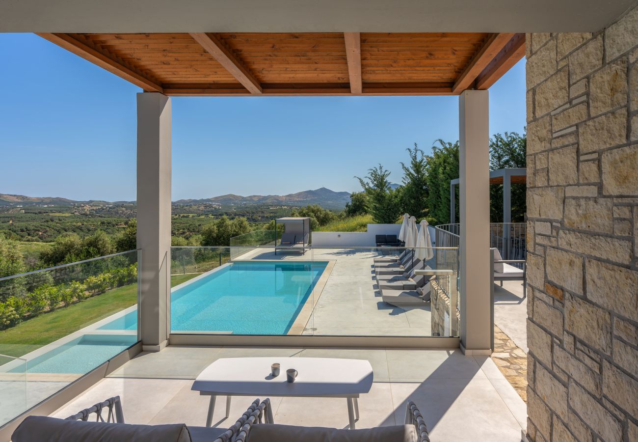 Villa in Aggeliana - Skyline Villas, By Hellocrete