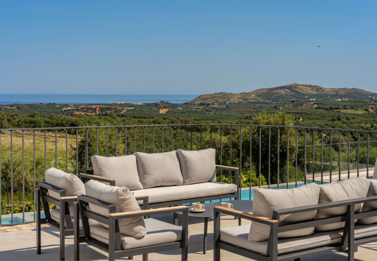 Villa in Aggeliana - Skyline Villas, By Hellocrete