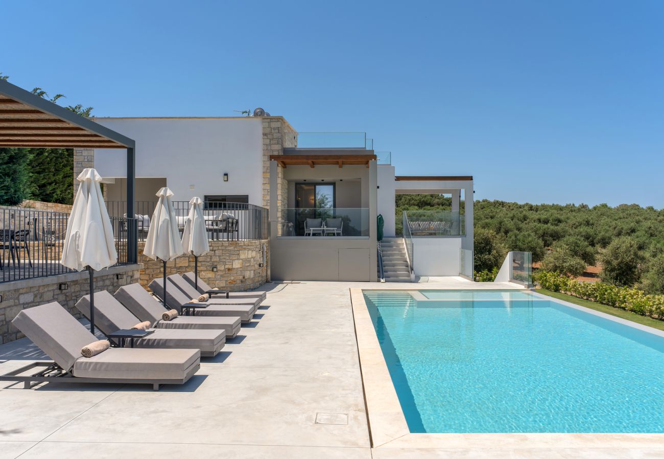 Villa in Aggeliana - Skyline Villas, By Hellocrete