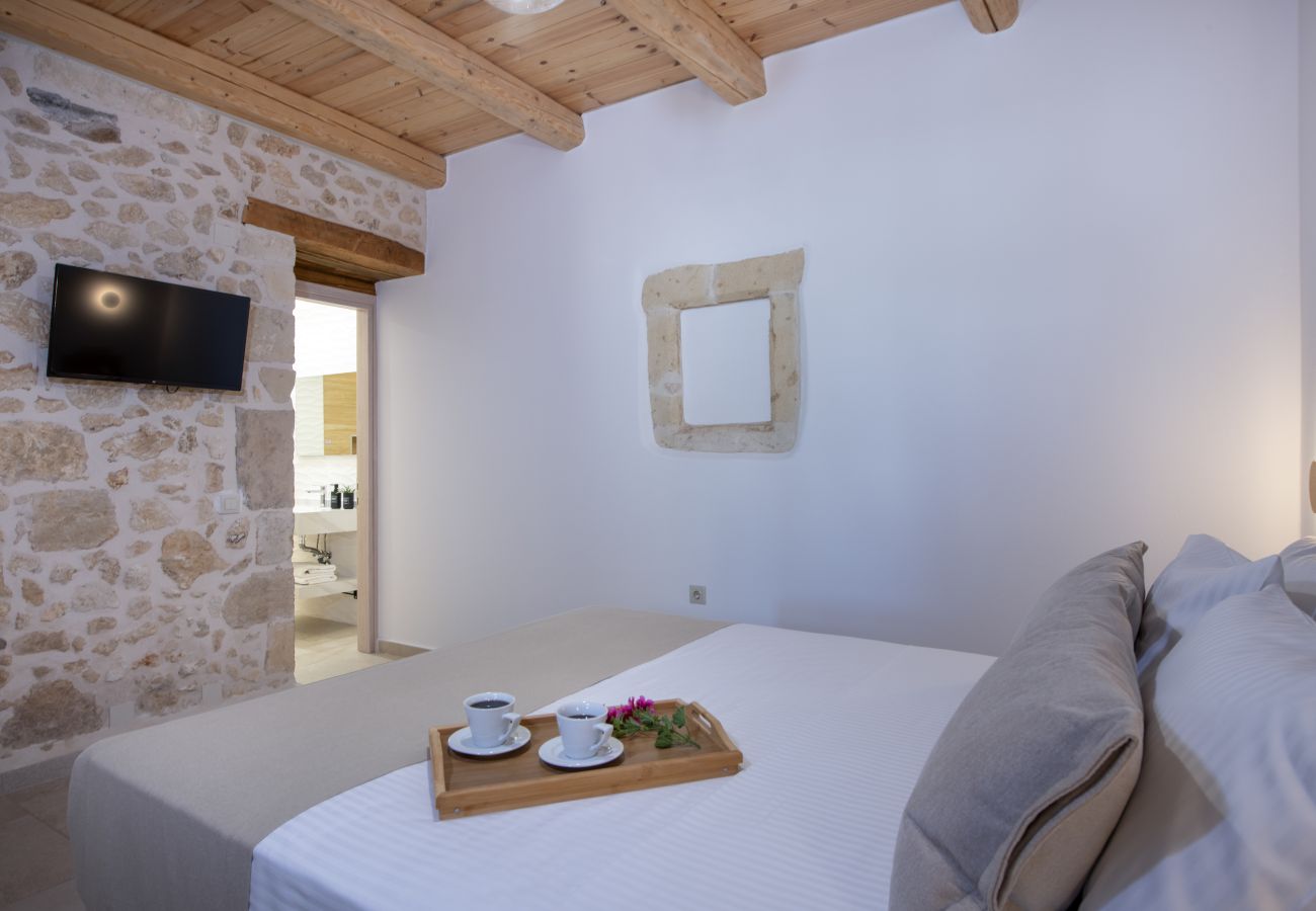 Villa in Roupes - Fabrica Villa, By Hellocrete