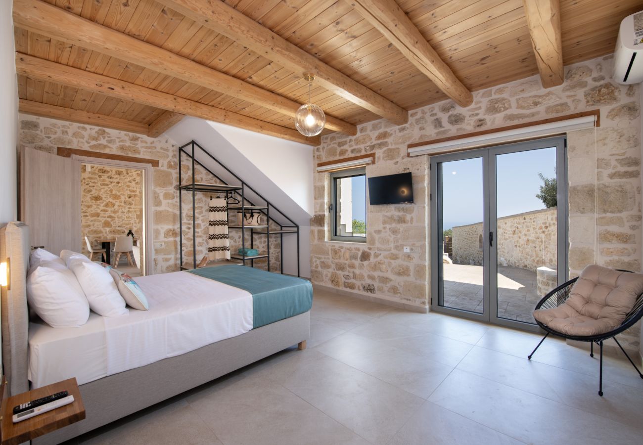 Villa in Roupes - Fabrica Villa, By Hellocrete