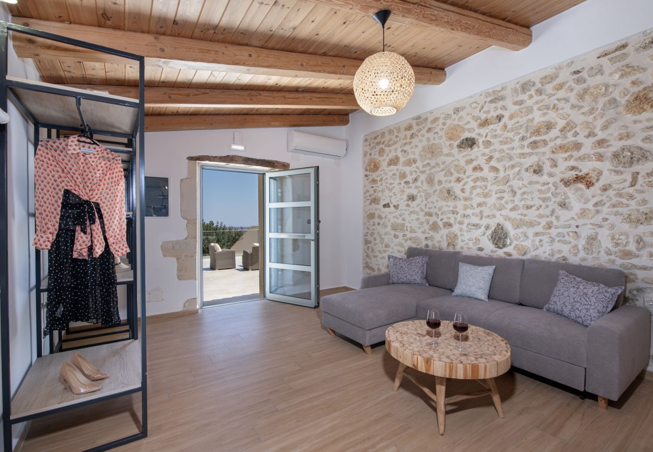 Villa in Roupes - Fabrica Villa, By Hellocrete