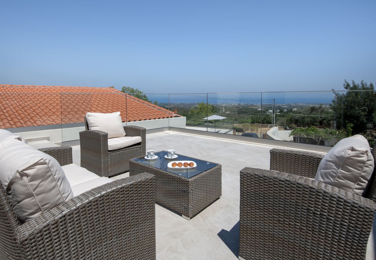 Villa in Roupes - Fabrica Villa, By Hellocrete