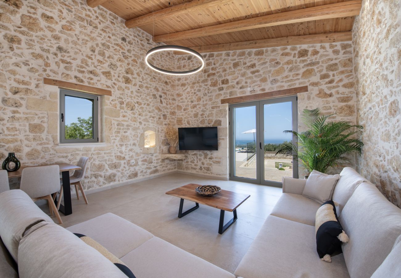 Villa in Roupes - Fabrica Villa, By Hellocrete