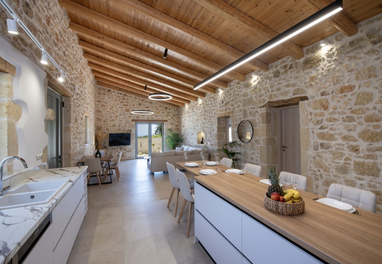 Villa in Roupes - Fabrica Villa, By Hellocrete