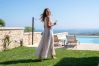 Villa in Roupes - Fabrica Villa, By Hellocrete