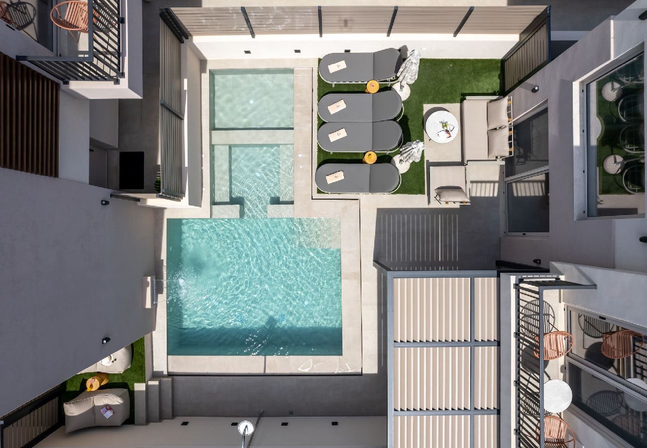 Villa in Panormo - Avissos Resort, By Hellocrete