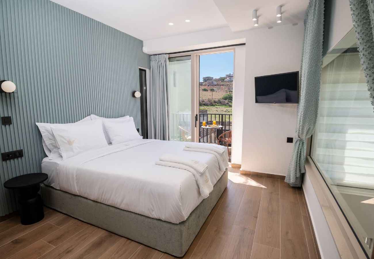 Villa in Panormo - Avissos Resort, By Hellocrete