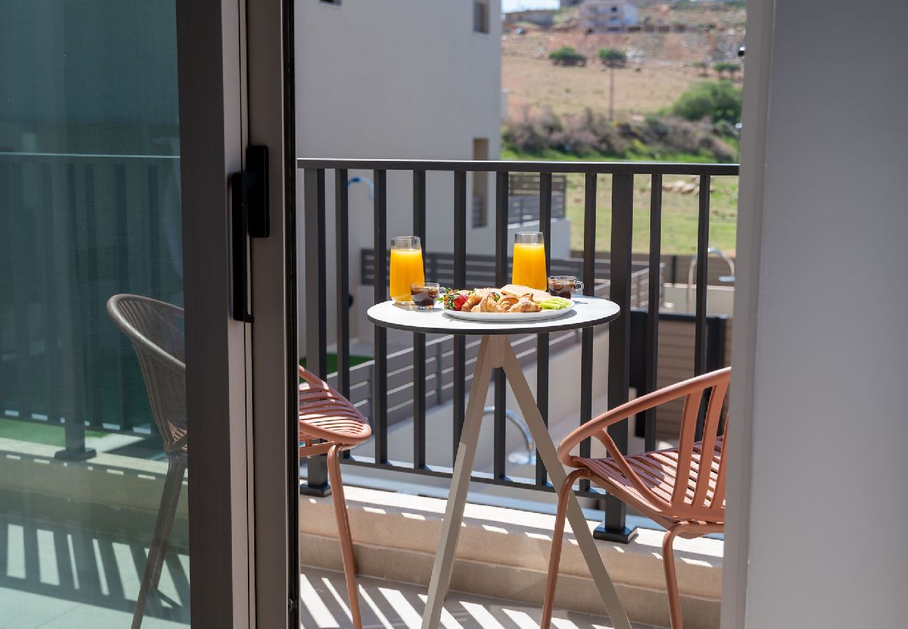 Villa in Panormo - Avissos Resort, By Hellocrete