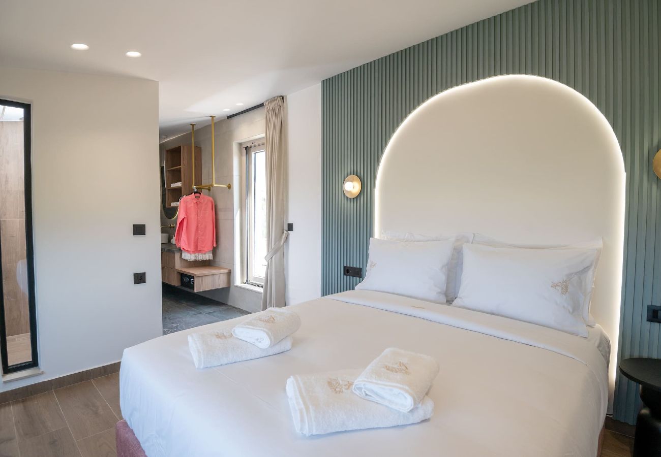 Villa in Panormo - Avissos Resort - Villa I, By Hellocrete