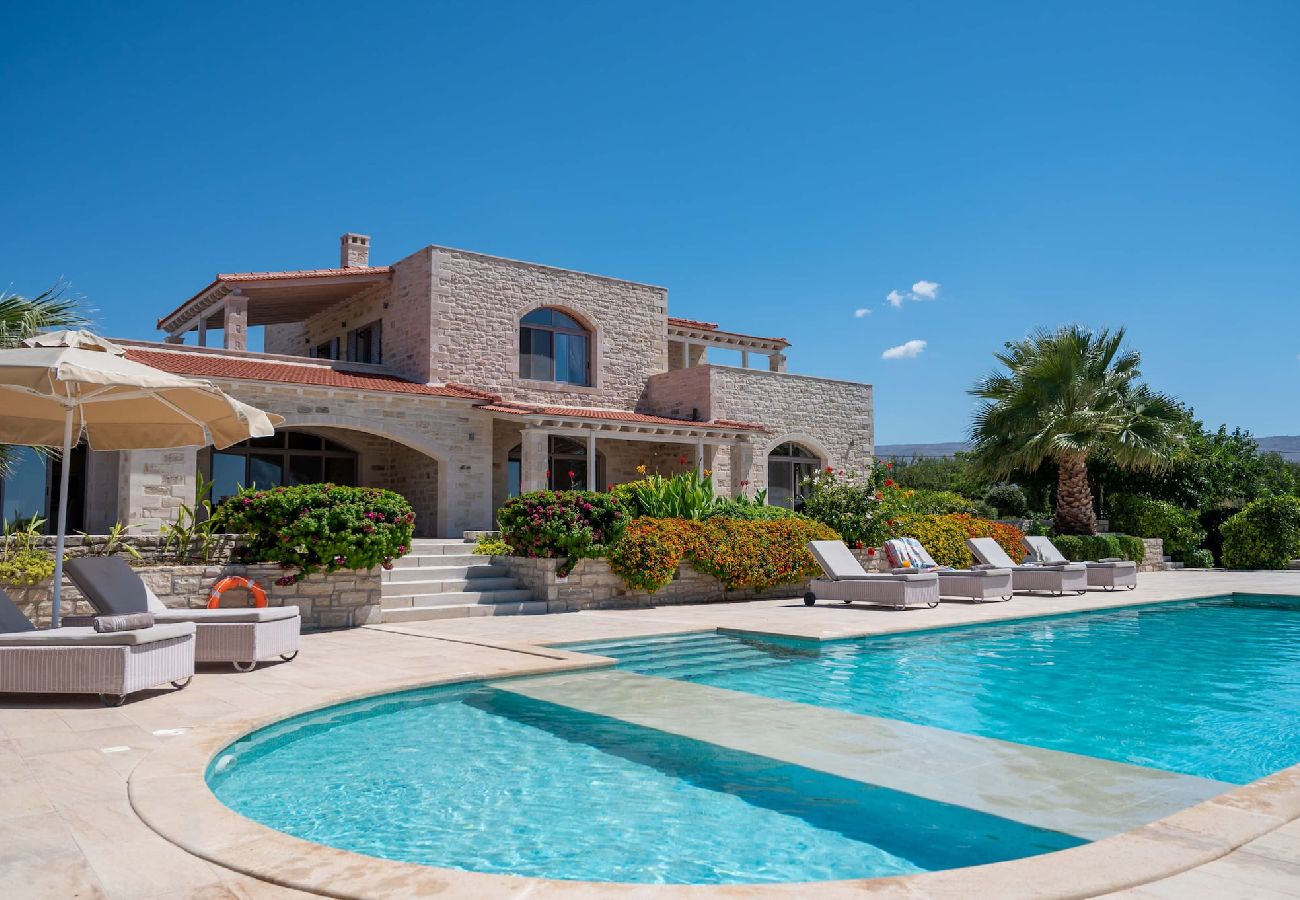 Villa in Asteri village - Villa Elia, By Hellocrete
