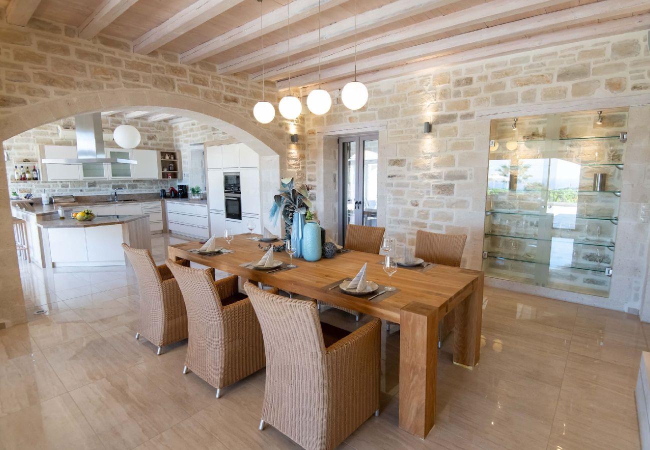 Villa in Asteri village - Villa Elia, By Hellocrete