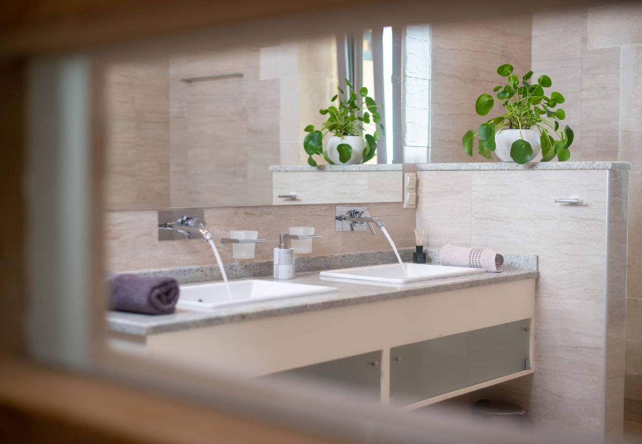 Villa in Asteri village - Villa Elia, By Hellocrete