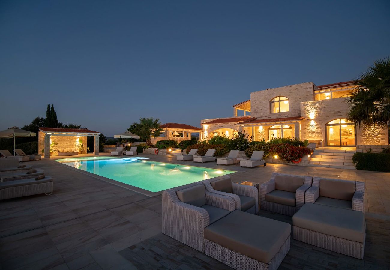 Villa in Asteri village - Villa Elia, By Hellocrete