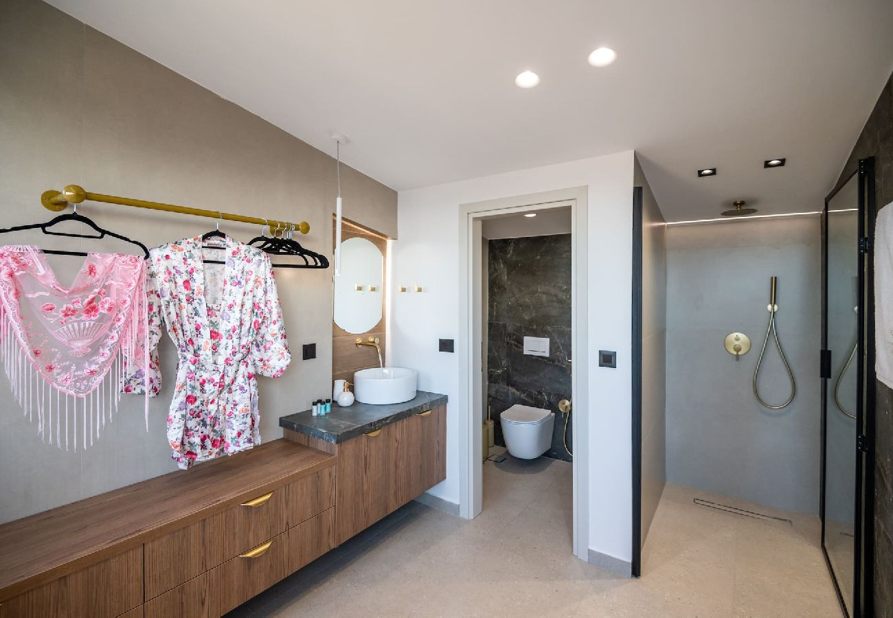 Villa in Panormo - Avissos Resort - Villa II, By Hellocrete