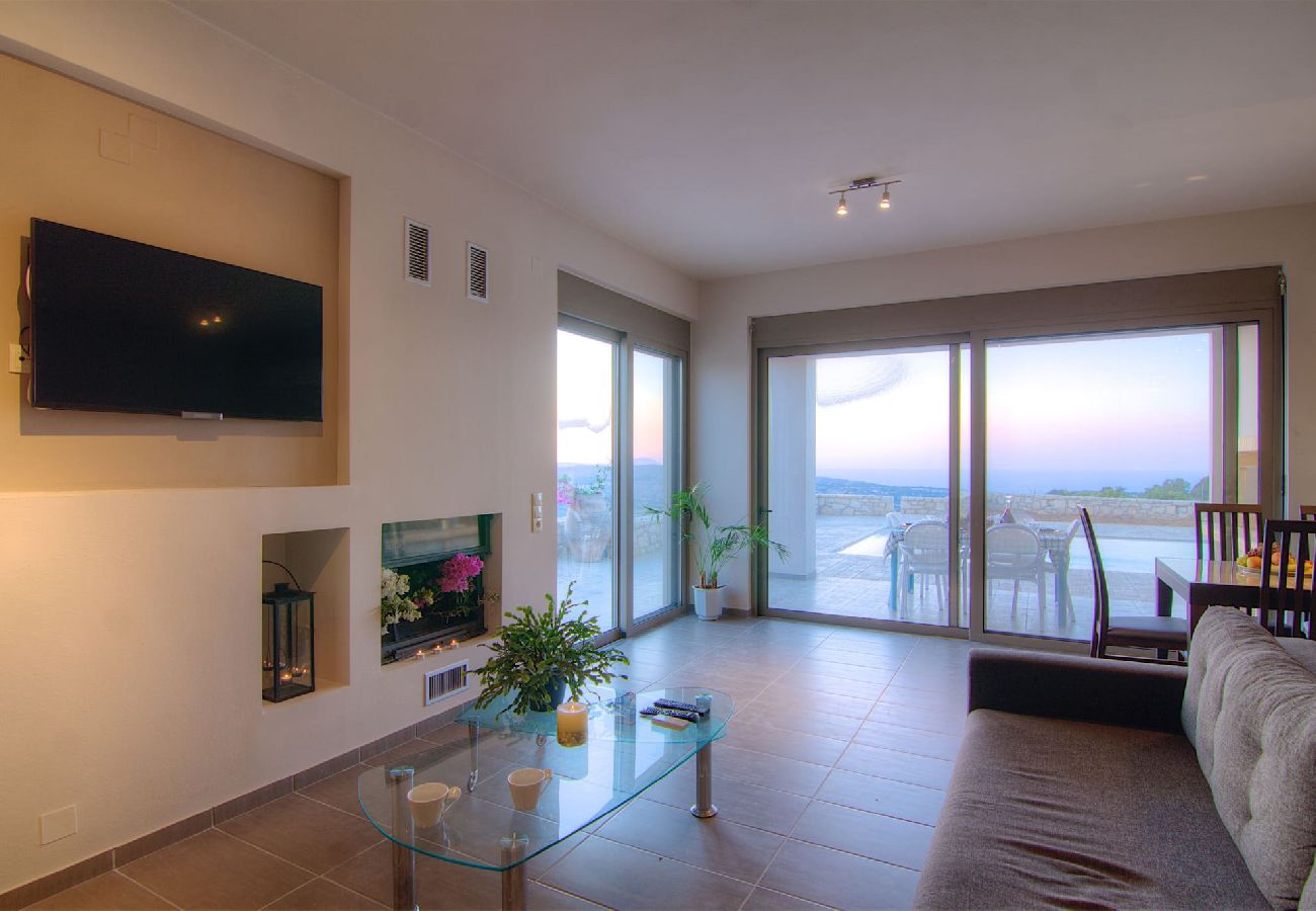 Villa in Ano Valsamonero - Nelia Villa Breathtaking Seaview, By Hellocrete