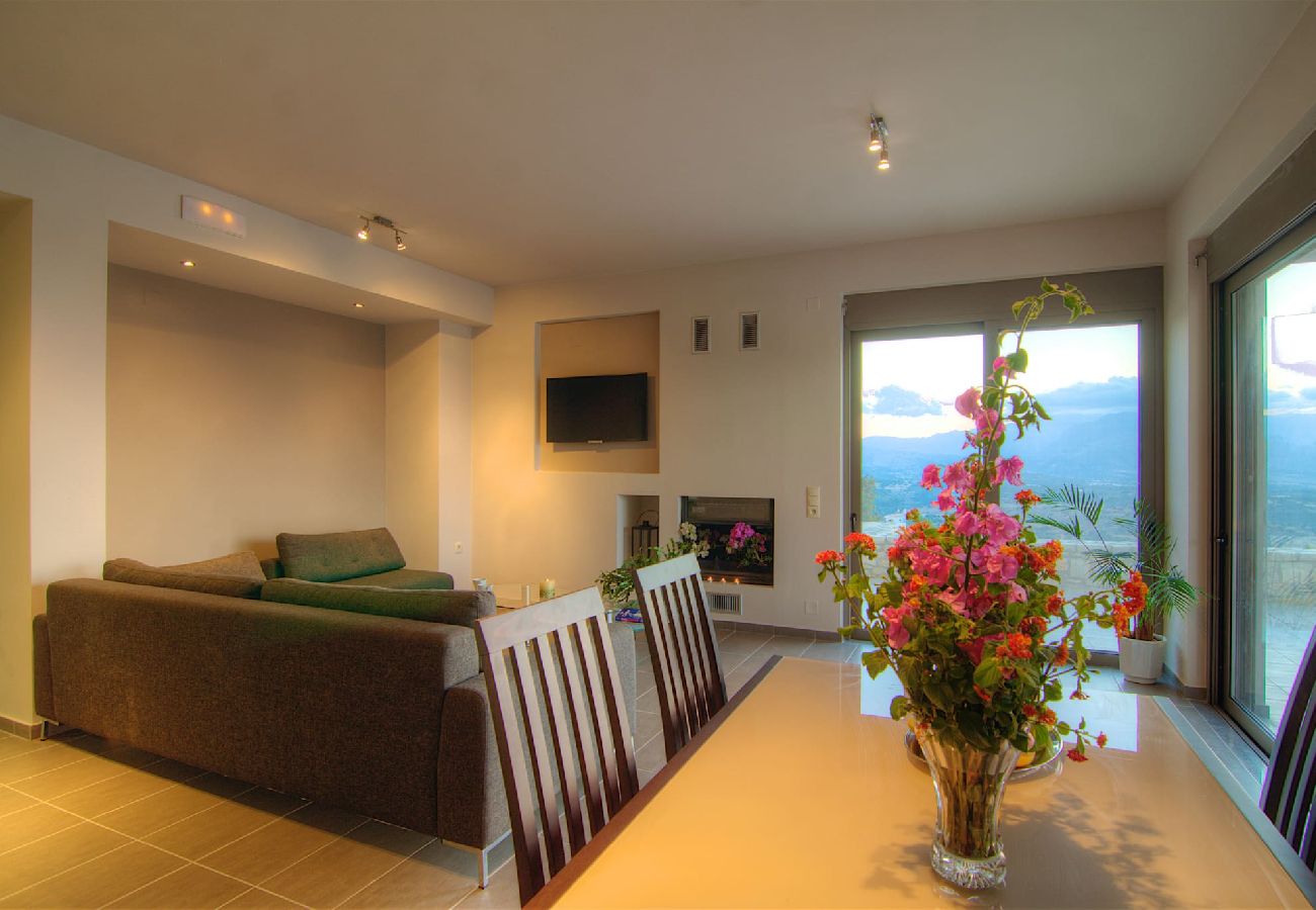 Villa in Ano Valsamonero - Nelia Villa Breathtaking Seaview, By Hellocrete