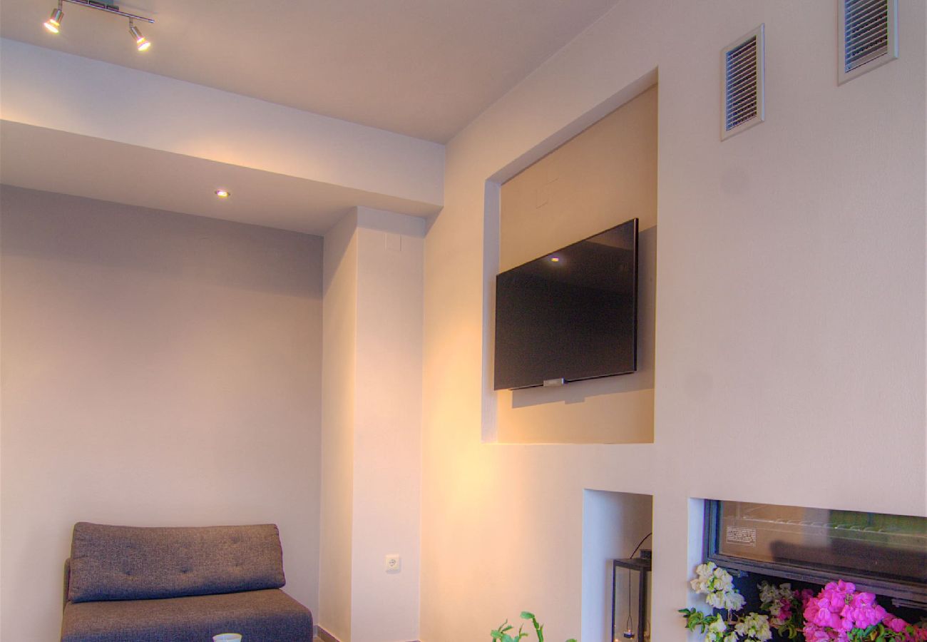 Villa in Ano Valsamonero - Nelia Villa Breathtaking Seaview, By Hellocrete