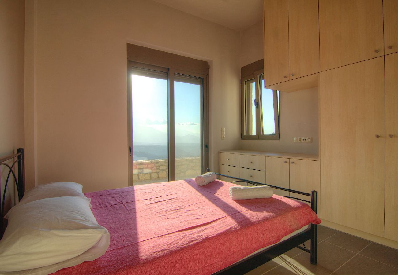 Villa in Ano Valsamonero - Nelia Villa Breathtaking Seaview, By Hellocrete