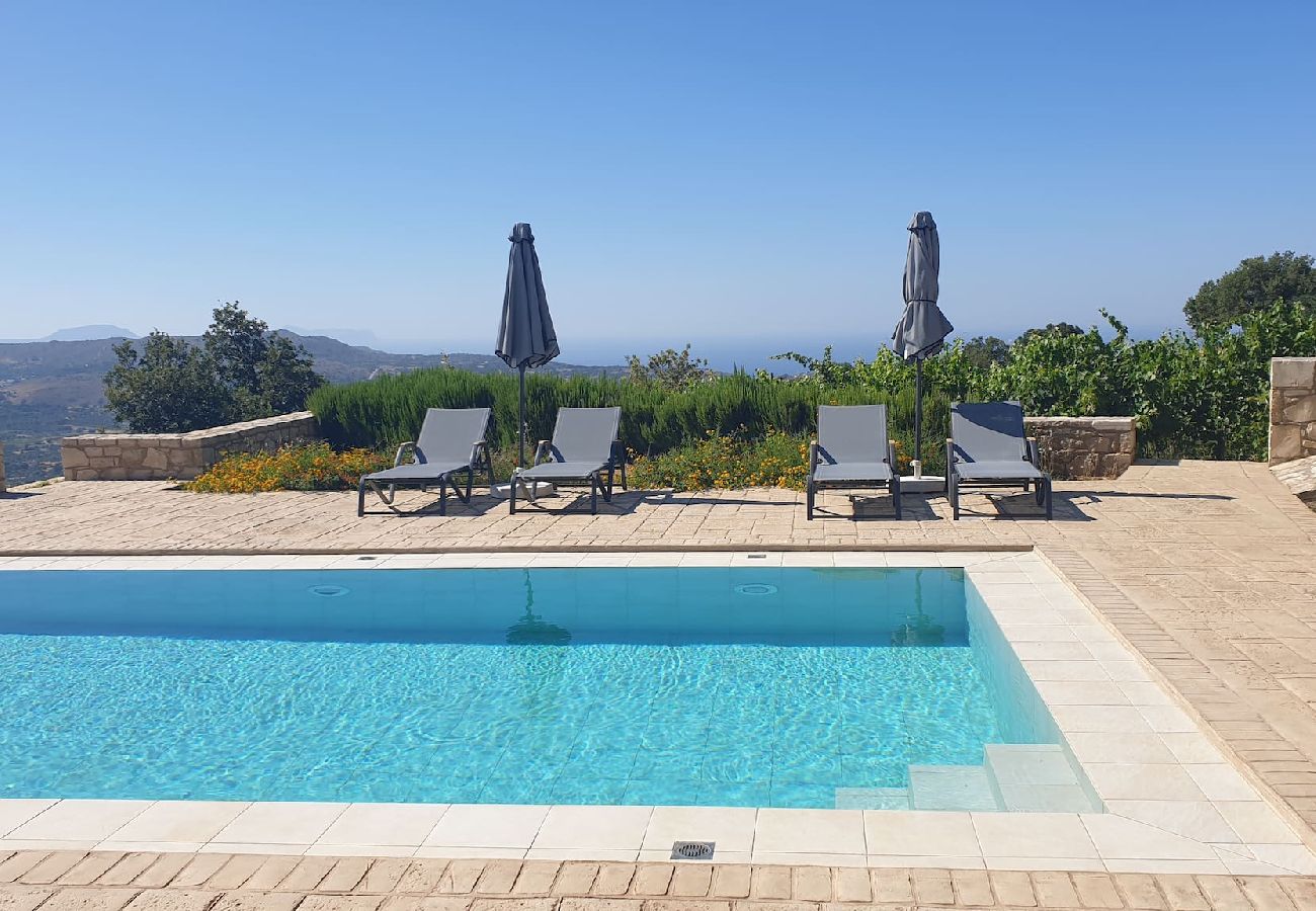 Villa in Ano Valsamonero - Nelia Villa Breathtaking Seaview, By Hellocrete