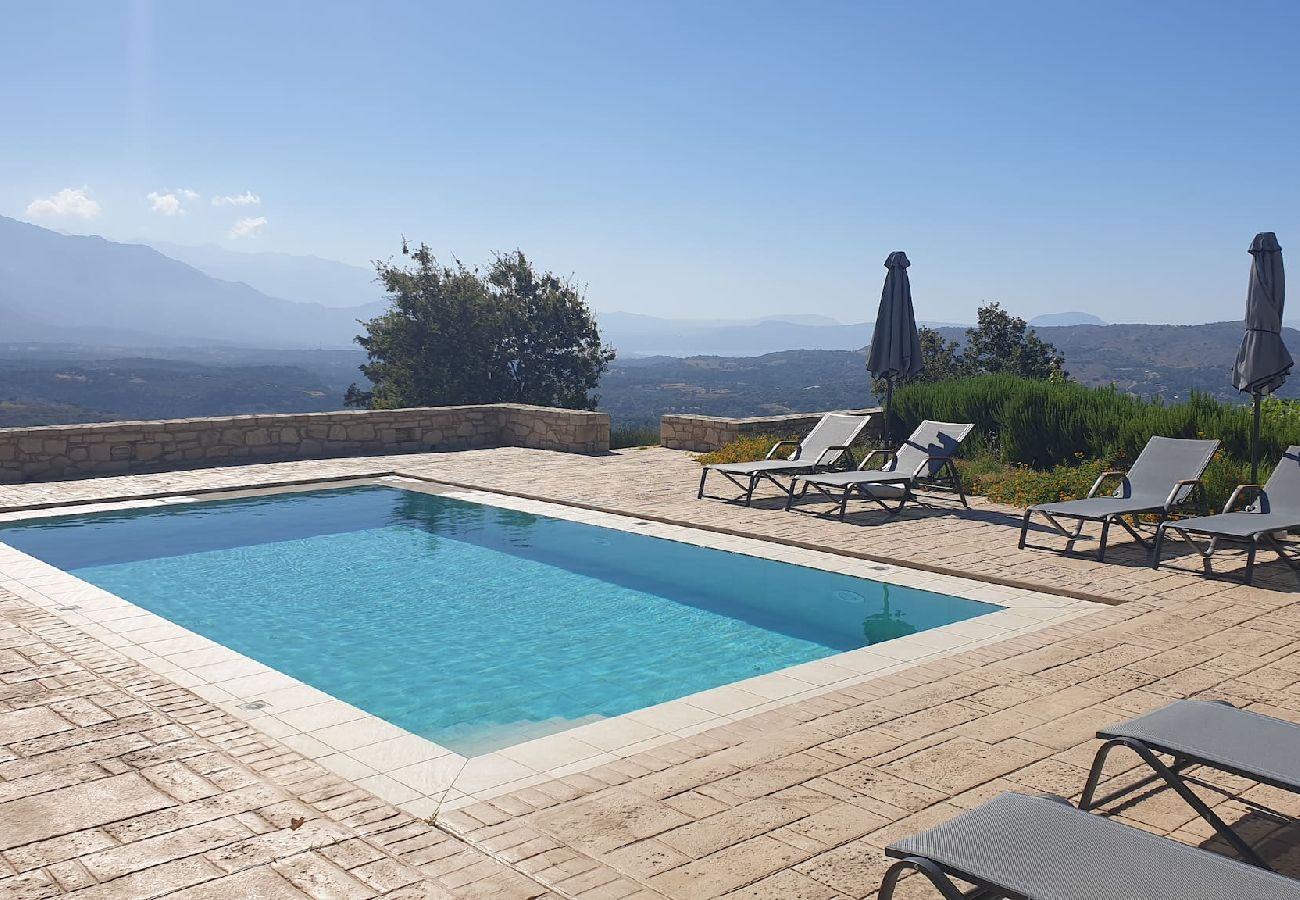 Villa in Ano Valsamonero - Nelia Villa Breathtaking Seaview, By Hellocrete