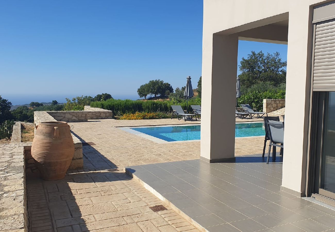 Villa in Ano Valsamonero - Nelia Villa Breathtaking Seaview, By Hellocrete