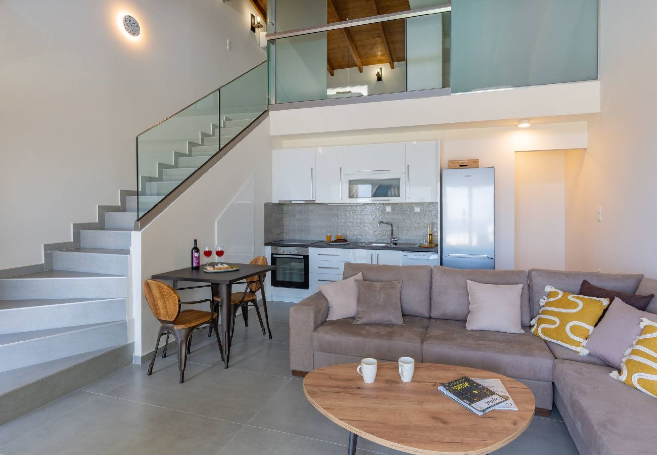 House in Panormo - Philip Suite, Seaside Escape