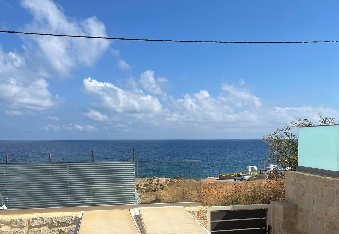 House in Panormo - Philip Suite, Seaside Escape