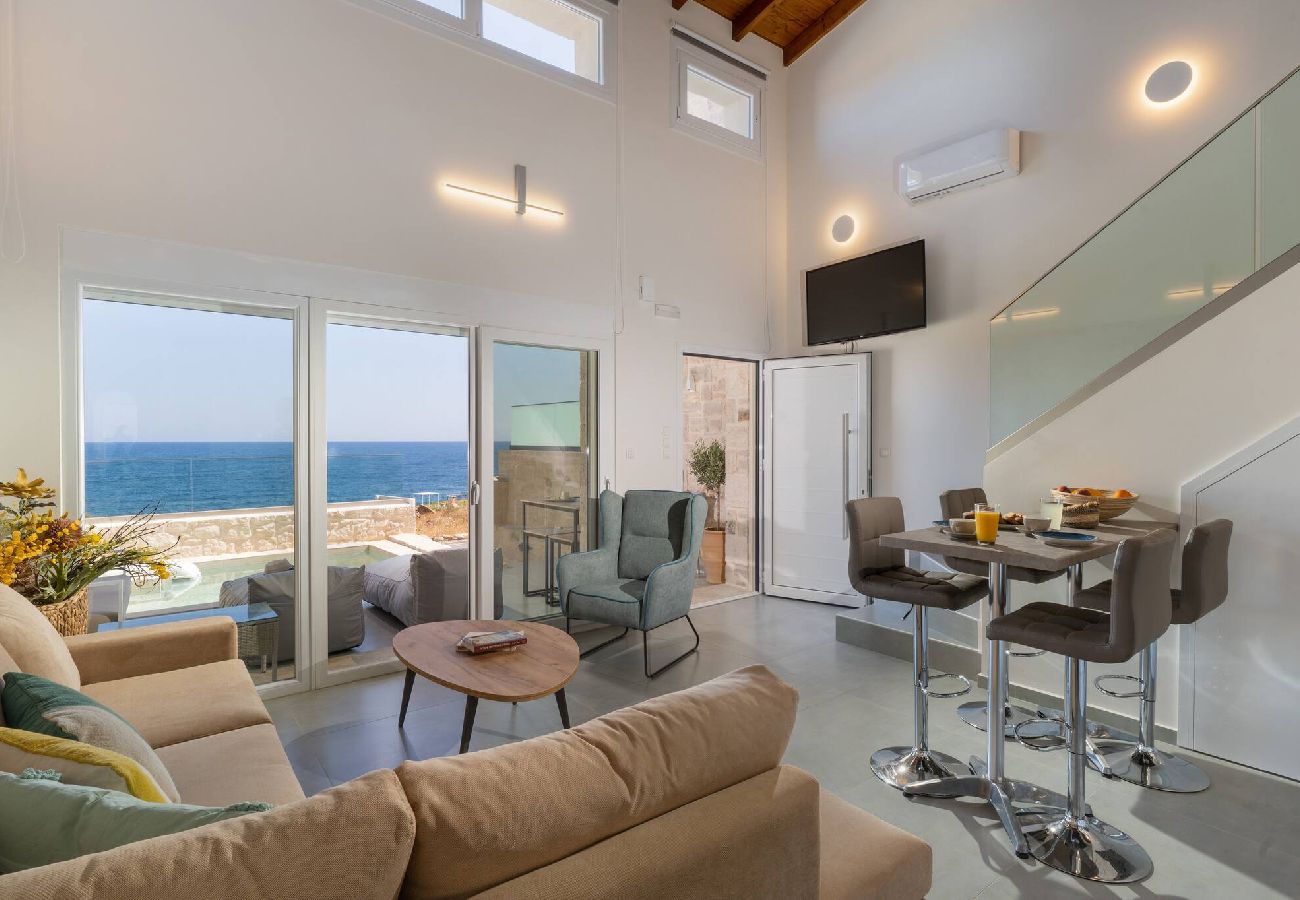 House in Panormo - Aura Suite, Coastline Getaway