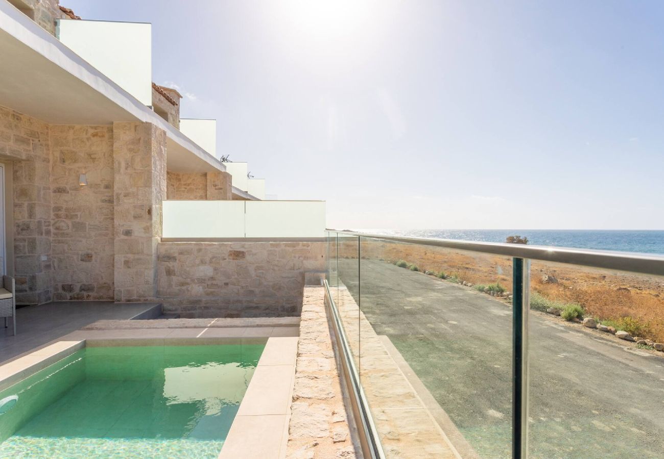 House in Panormo - Lucia Seafront Suite