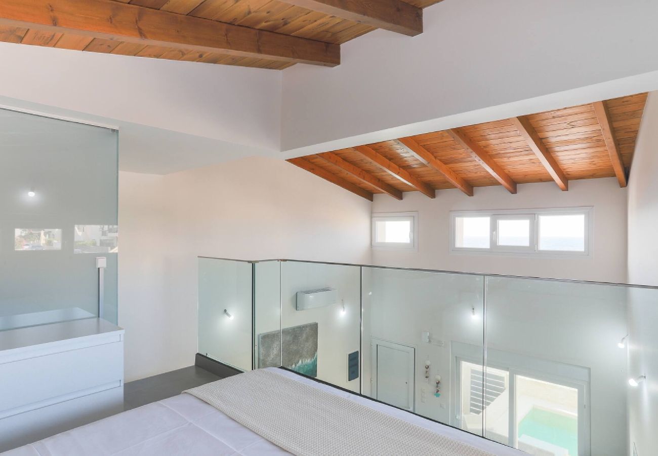 House in Panormo - Lucia Seafront Suite