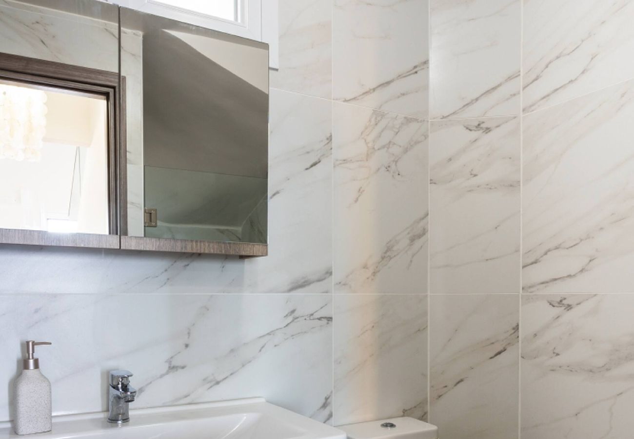 House in Panormo - Lucia Seafront Suite