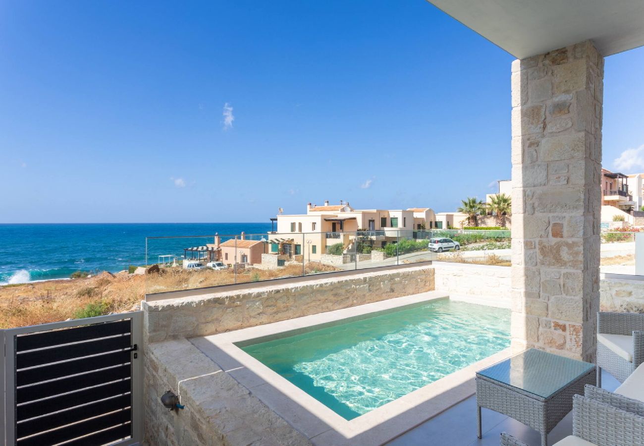 House in Panormo - Lucia Seafront Suite