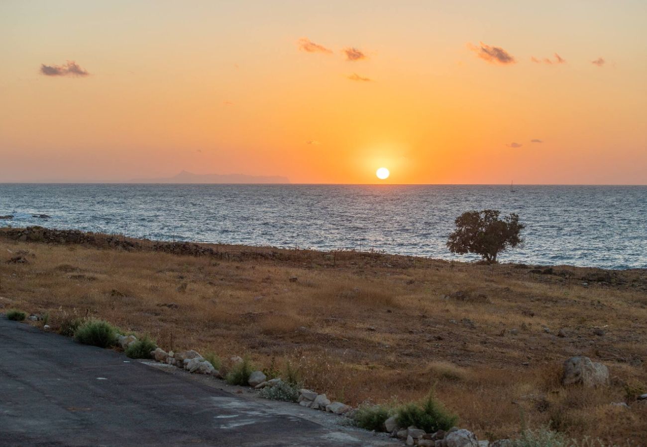 House in Panormo - Lucia Seafront Suite