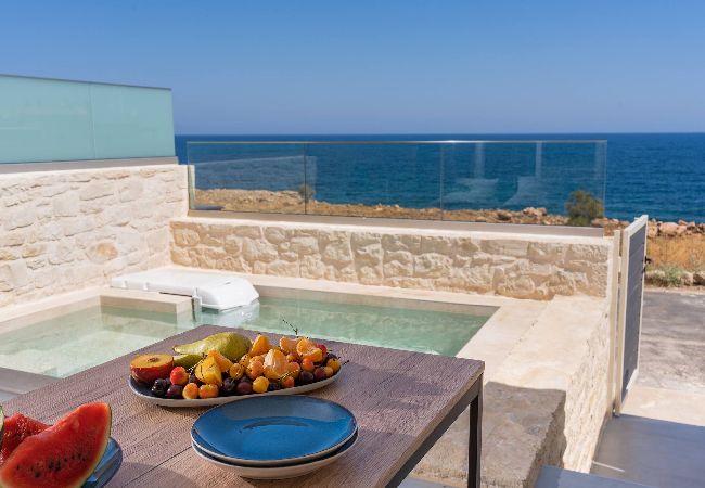 House in Panormo - Fortuna Suite, Coastline Retreat