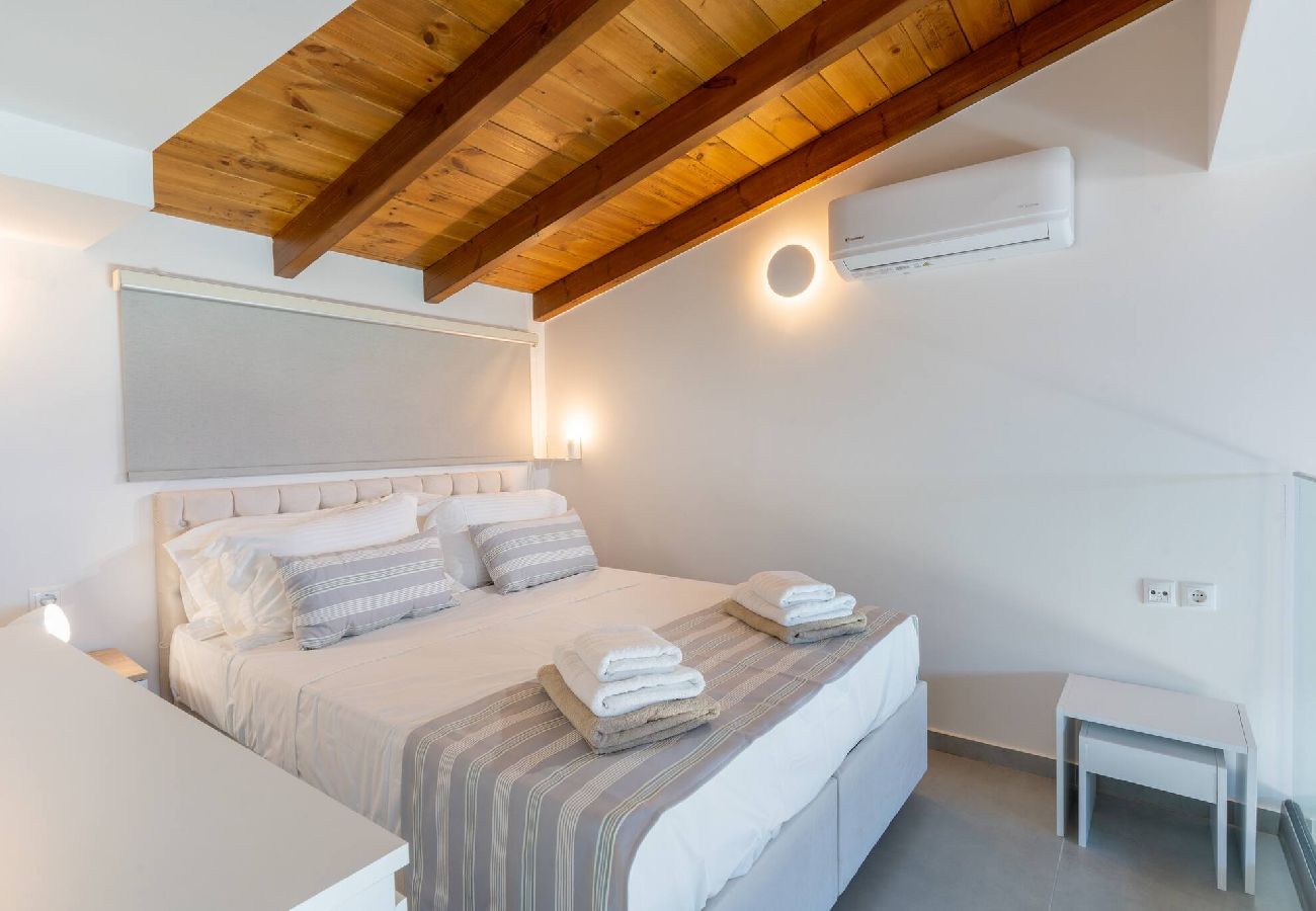 House in Panormo - Fortuna Suite, Coastline Retreat