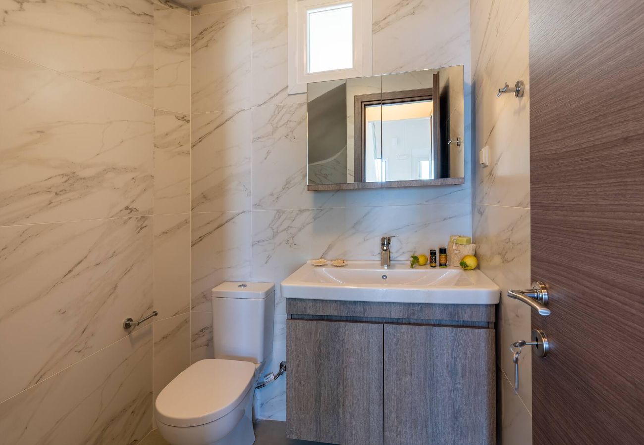 House in Panormo - Fortuna Suite, Coastline Retreat